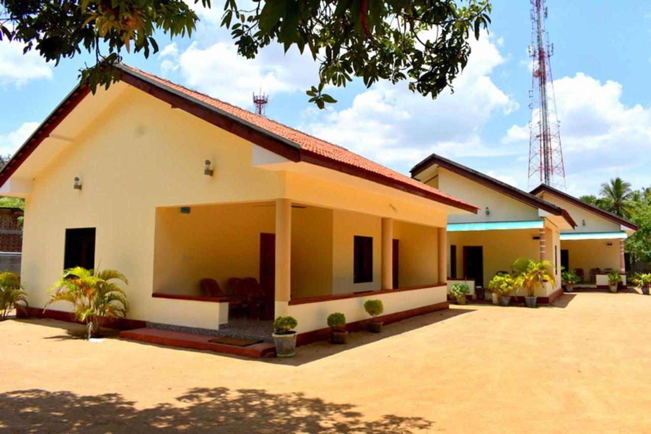 Yaswi Guest House Passikudah المظهر الخارجي الصورة
