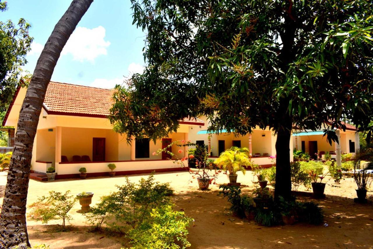 Yaswi Guest House Passikudah المظهر الخارجي الصورة