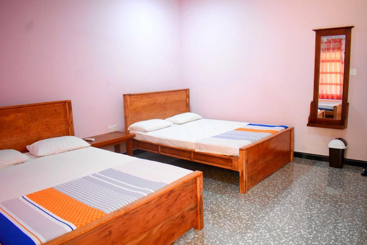 Yaswi Guest House Passikudah المظهر الخارجي الصورة